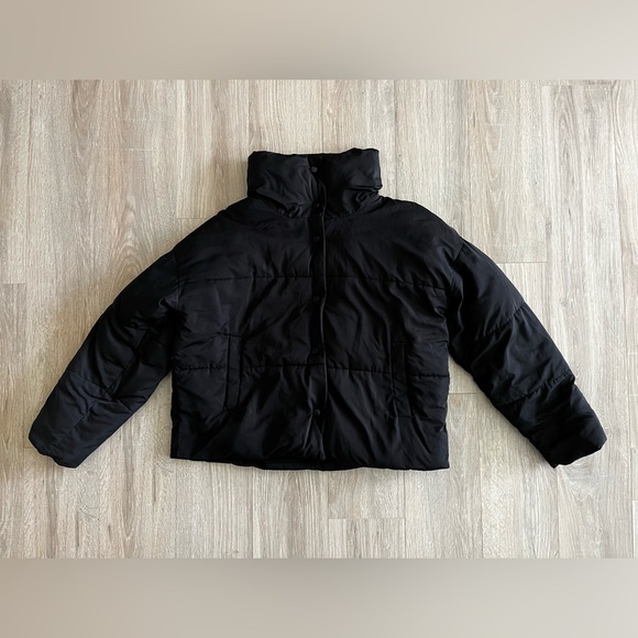 Free People Women’s Weekender Puffer Jacket Black - Size Small - Picture 2 of 8